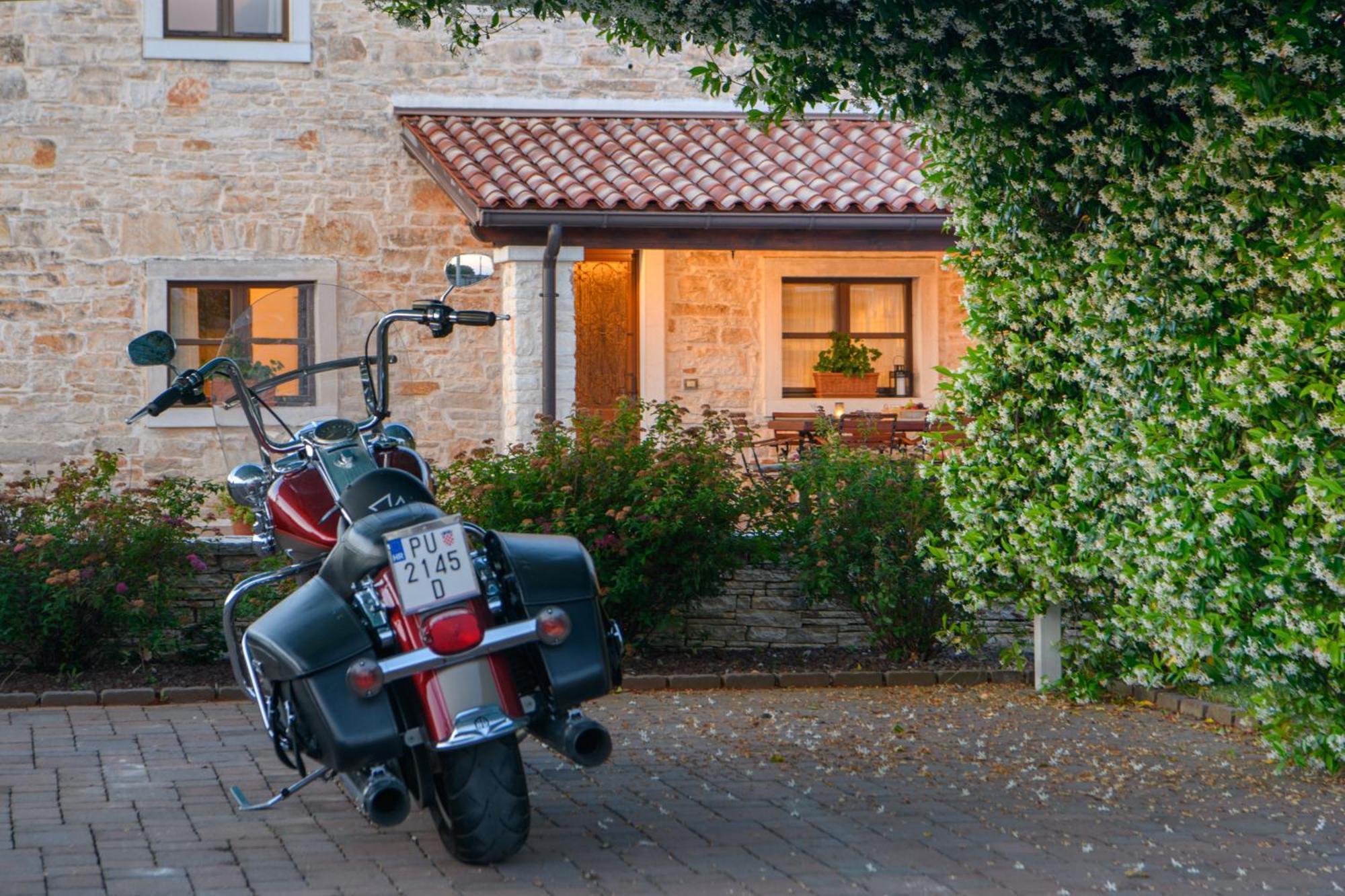 Villa Gina Valtura Esterno foto